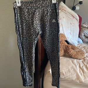 Adidas leopard leggings